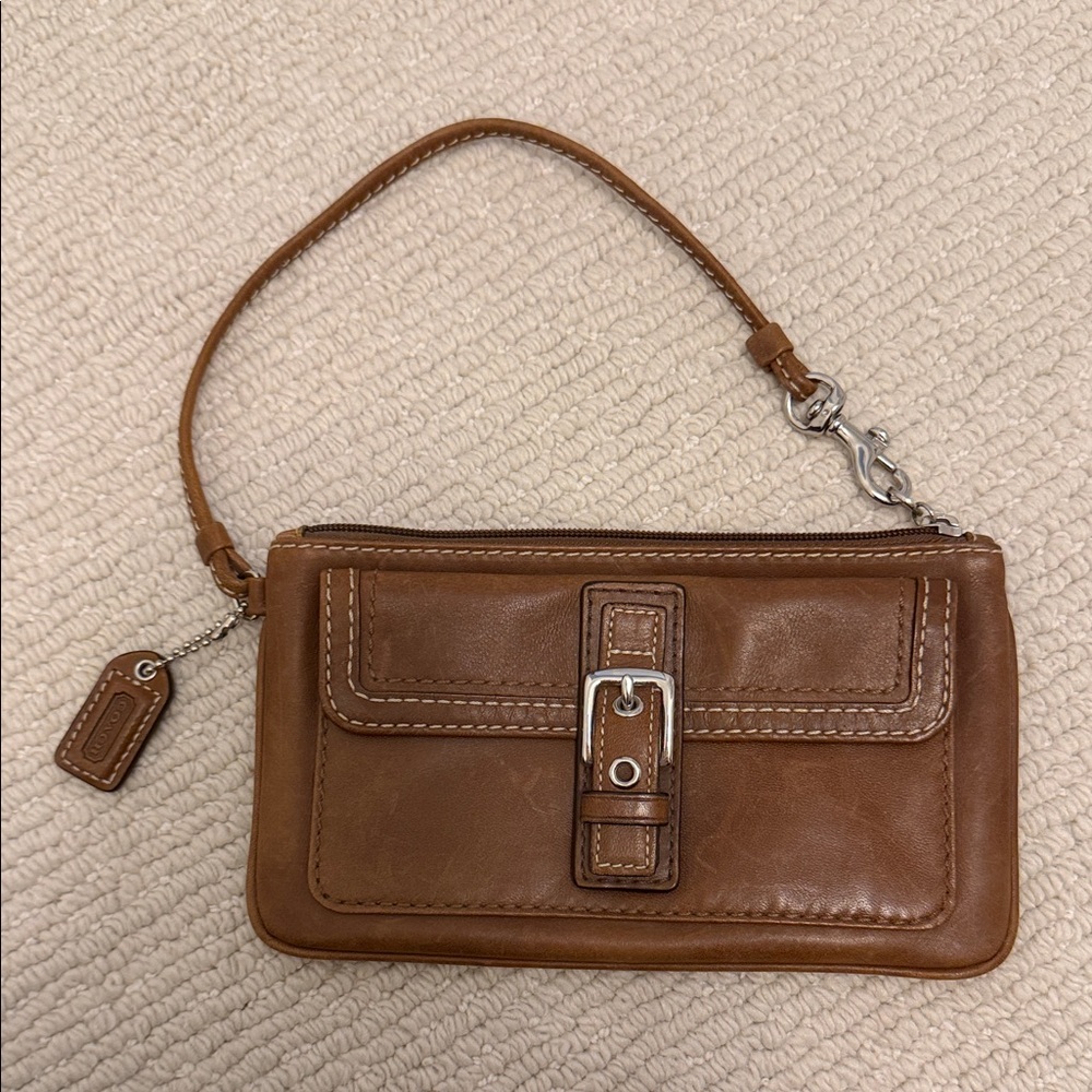 Vintage Coach Y2K Brown Leather Wristlet | Buckle Wristlet Wallet Bag